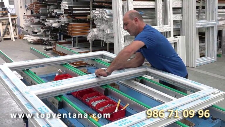 Descubre las puertas de aluminio en Pontevedra: elegancia y seguridad en un solo producto